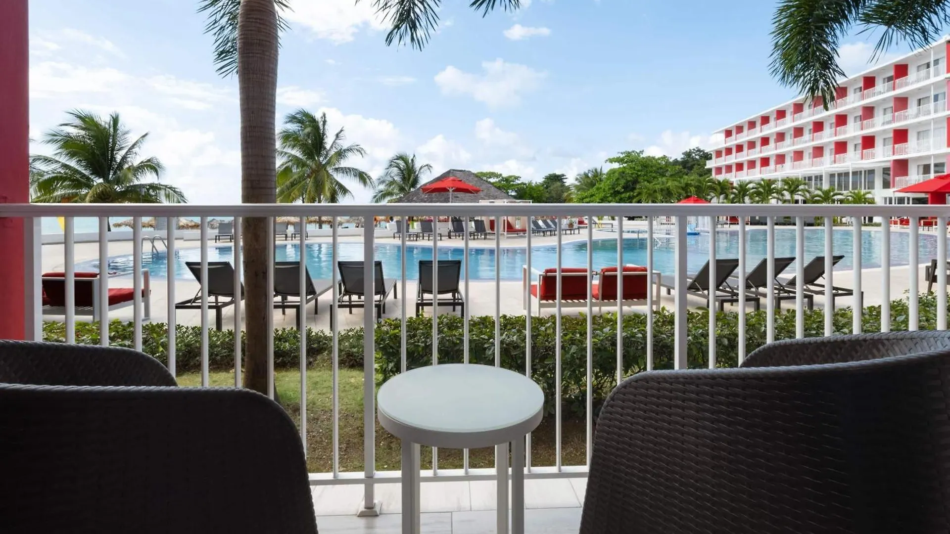 Grand Decameron Cornwall Beach, A Trademark All-Inclusive Resort Montego Bay