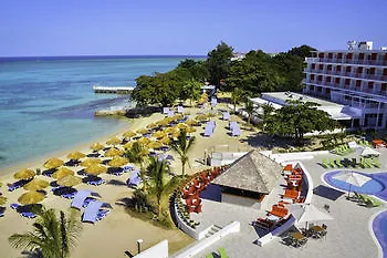 Grand Decameron Cornwall Beach, A Trademark All-Inclusive Resort