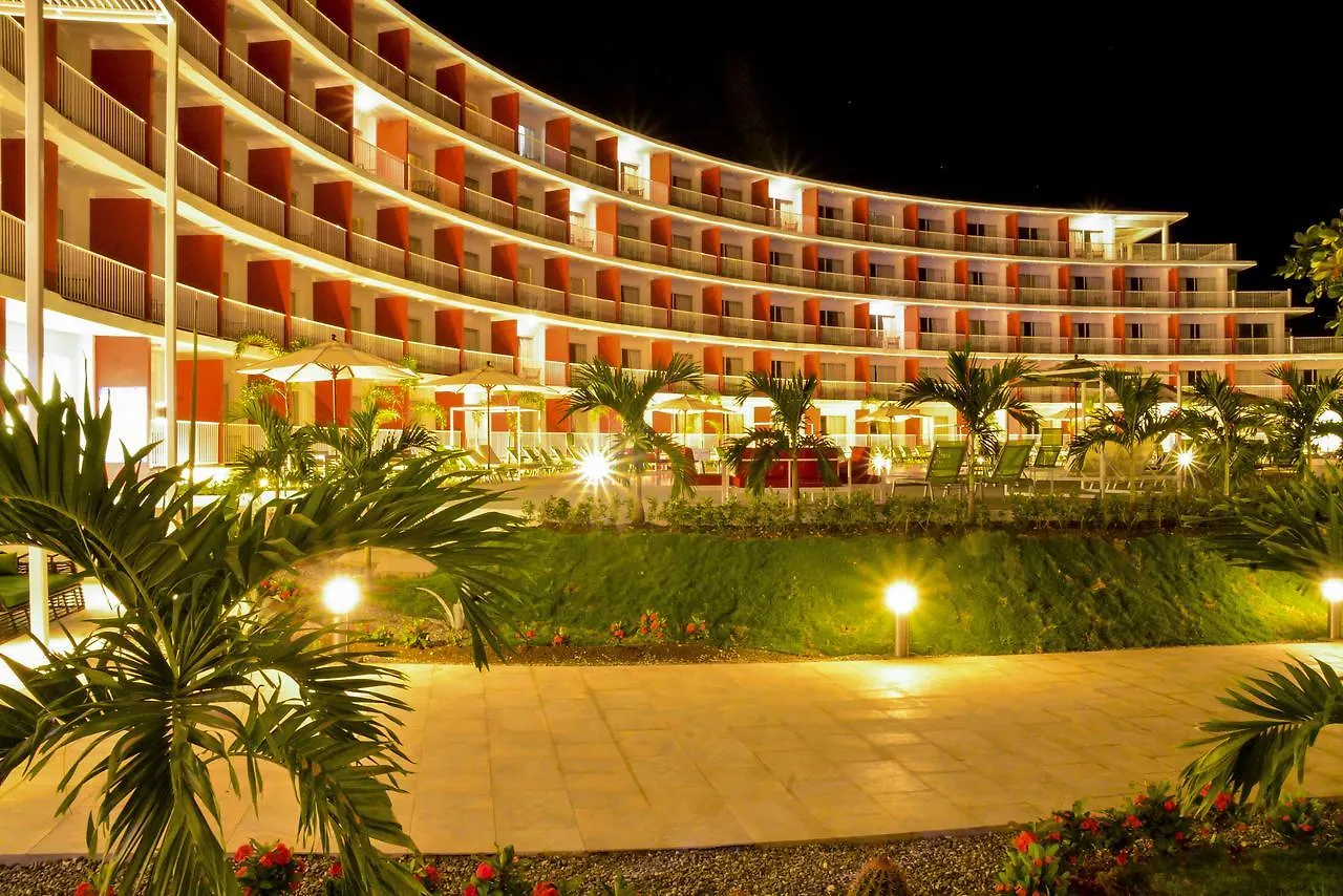 Grand Decameron Cornwall Beach, A Trademark All-Inclusive Resort