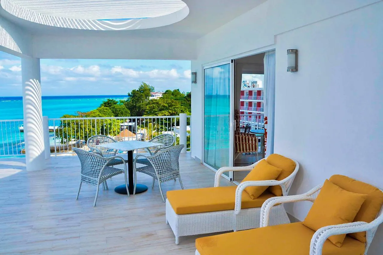 Grand Decameron Cornwall Beach, A Trademark All-Inclusive Resort 4*, Montego Bay